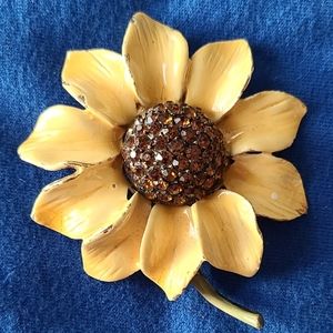 VINTAGE 1960'S BSK Yellow Sunflower Brown Rhinestone Enamel Brooch Pin